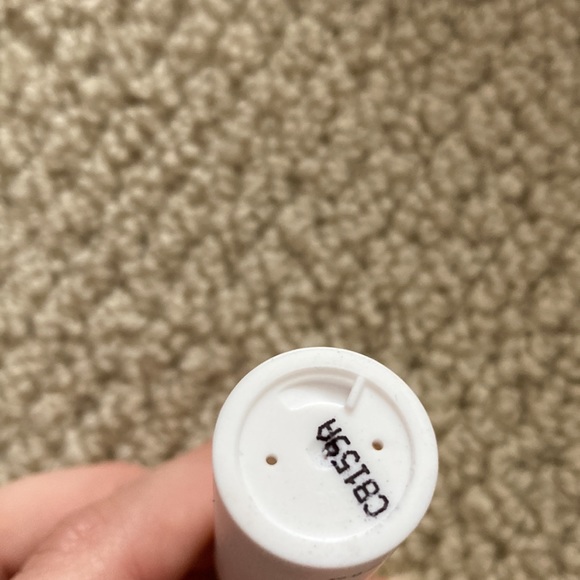 NEW Drunk Elephant Virgin Marula Luxury Facial Oil 0.17 fl oz Deluxe Travel Size - Picture 5 of 5